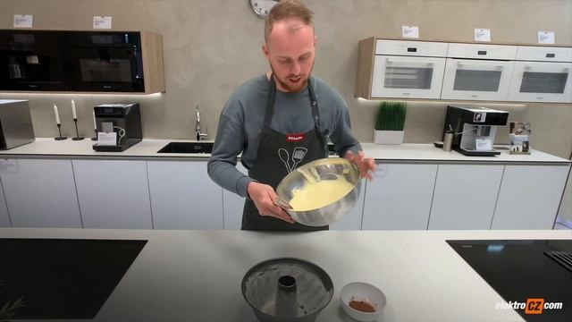 Mramorová bábovka v troubě Miele H 7464 BP | Miele Center České Budějovice смотреть онлайн