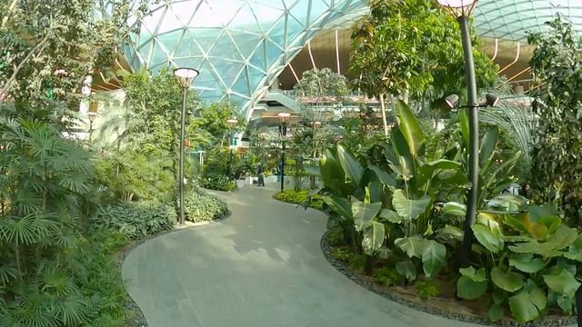 -- // 1 // Шри-Ланка 2023. Перелет Qatar Airways в Коломбо, Шри-Ланка. Аэропорт Хамад в Дохе.