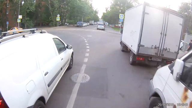в282вс 799 поворотник налево "Угадай, куда поеду" смотреть онлайн