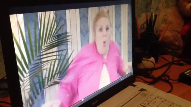 Собака скулит во сне. смотреть онлайн
