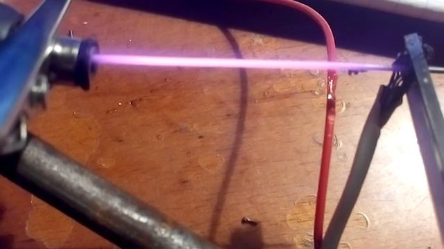 Как горит графитовый стержень смотреть онлайн