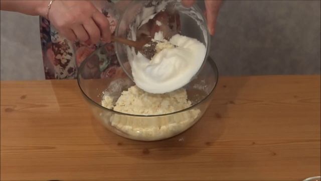 ТВОРОЖНАЯ ЗАПЕКАНКА С ЯГОДАМИ / Cottage cheese casserole with berries смотреть онлайн