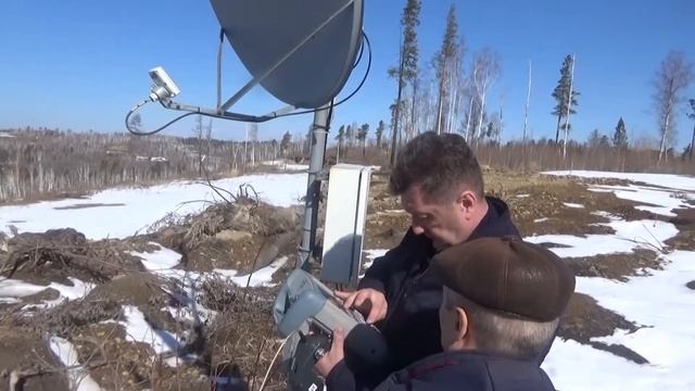 В ИРКУТСКОМ РАЙОНЕ ВЫЯВЛЕНА И ПРЕСЕЧЕНА НЕЗАКОННАЯ ЭКСПЛУАТАЦИЯ РАДИОЭЛЕКТРОННЫХ СРЕДСТВ СВЯЗИ смотреть онлайн