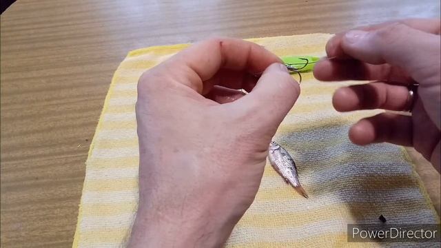 Как насаживать живца? Проверенные СПОСОБЫ НАСАДКИ ЖИВЦА на ХИЩНИКА. смотреть онлайн