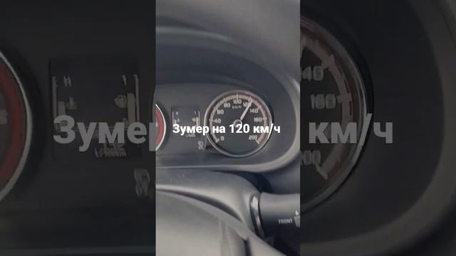 на скорости 120 км/ч L200 Mitsubishi выдает предупреждающий сигнал звуковой и визуальный смотреть онлайн