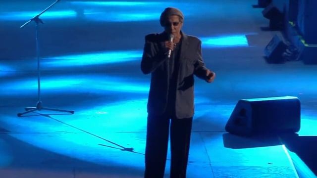 Adriano Celentano - Soli (LIVE 2012) смотреть онлайн
