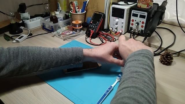 Если телефон перестал заряжаться (лайфхак) смотреть онлайн