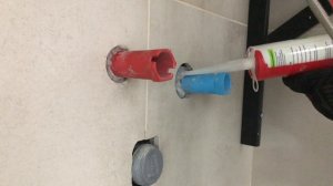 Установка сифона на накладную раковину и подключение к водоснабжению