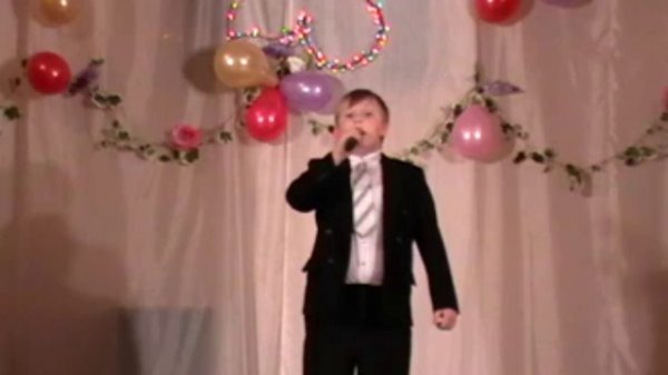 Мой сын 23 февраля первый раз на сцене