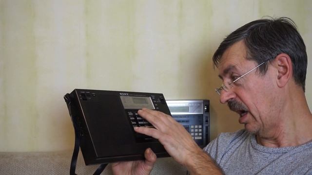 Sony ICF-2001 и Sony ICF-2001D. Витамин "D" как средство от лишнего аппетита смотреть онлайн
