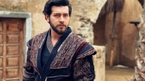 ПРАВДИВАЯ и ЛОЖНАЯ ИНФОРМАЦИЯ БАРЫША БАКТАША! Турецкий актер Барыш Бакташ! Кровавые цветы.