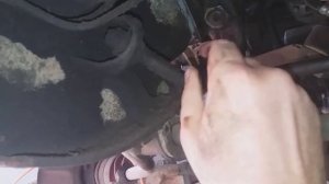 Стук при повороте руля на ниве шевроле.