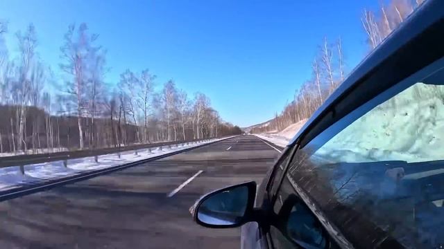 Опасный перегон из Владивостока в -40. Mitsuoka Viewt,Toyota Vitz и Honda Vezel. смотреть онлайн