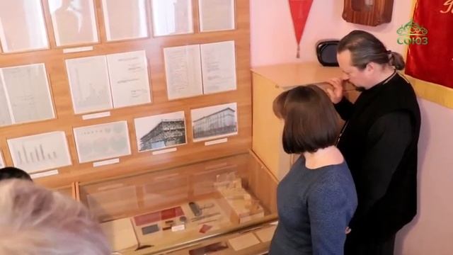 Духовенство Волгоградской митрополии побывало в Государственном архиве Волгоградской области. смотреть онлайн