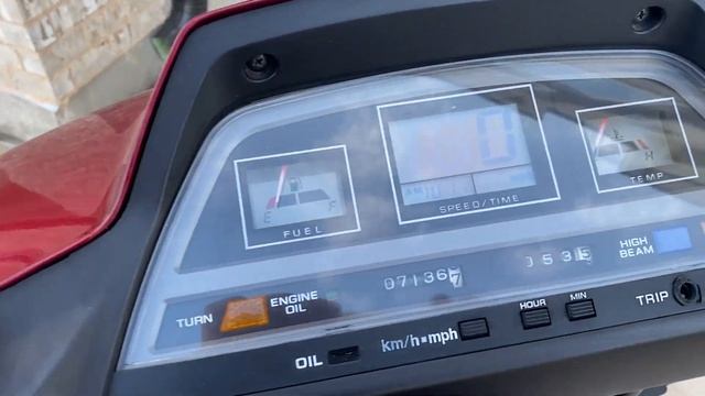 85 Honda Elite 250 CH250 Walkaround (MF01) смотреть онлайн