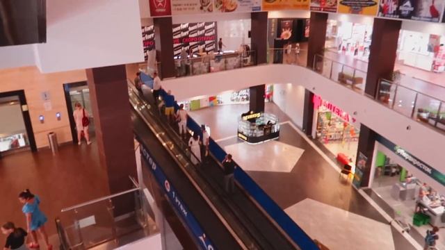 Маленькая Европа в Горки город смотреть онлайн