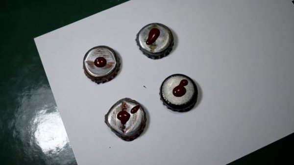 Самодельные лего-пупсы из игры Фоллаут /Fallout Vault boy. (Часть 1. Крышки)