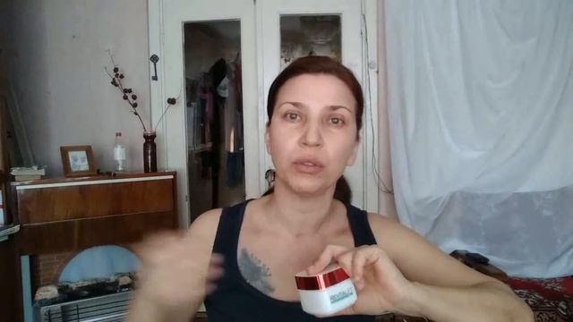 ЛИЦО БЕЗ МОРЩИН / СЕКРЕТЫ УХОДА смотреть онлайн