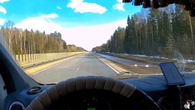 Загрузка на Владивосток и не большой обзор на новый китайский тягач Dongfeng Tianlong GX. 2023 года смотреть онлайн