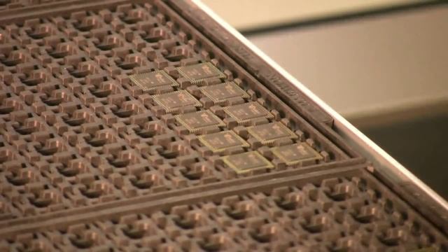 Package On Package (PoP)