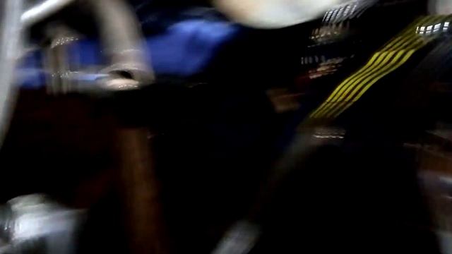 Мойка от грязи ,масло ,мазута пеной из баллончика под капотом смотреть онлайн