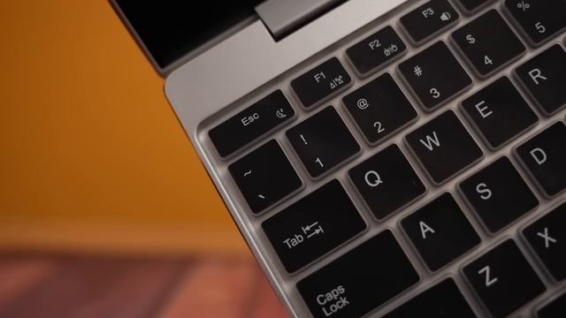 DERE Mbook M11 - NAPAKAMURA NGAYON! смотреть онлайн