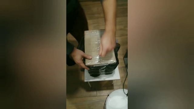 Как транспортировать аквариумную рыбу . Часть вторая - распаковка. смотреть онлайн