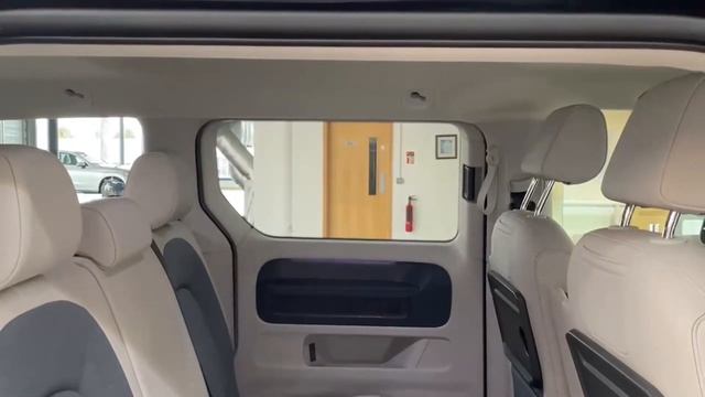 231322666 - 2023 Volkswagen ID. Buzz Tech 77kwh 204PS SWB RefId: 370544 смотреть онлайн