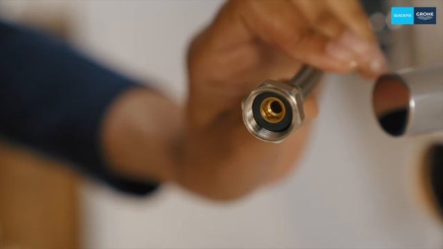 Как установить смеситель для раковины GROHE QuickFix с рычажным донным клапаном смотреть онлайн