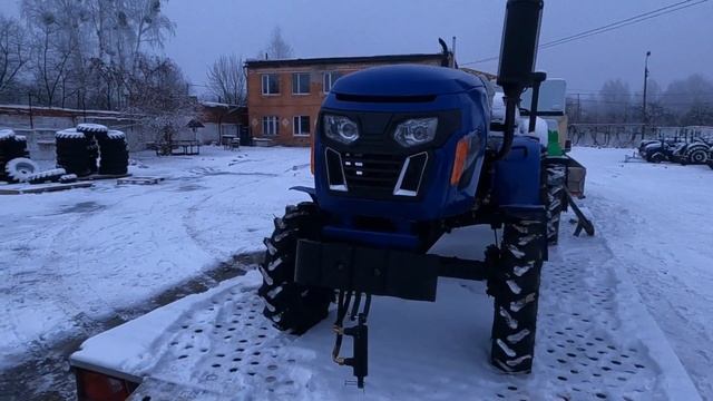 Відгрузка навісного обладнання та техніки. Що можна замовити в ДМТЗ. смотреть онлайн