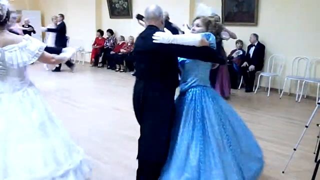 Новый 2015г. Бал в Михайловское Большой фигурный вальс смотреть онлайн
