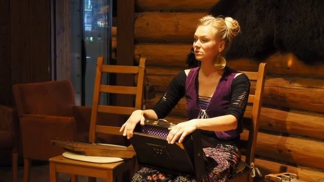 Финская фолк-певица