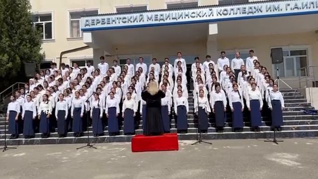 Гимн всех студентов"Гаудеамус" в исполнении хора. смотреть онлайн