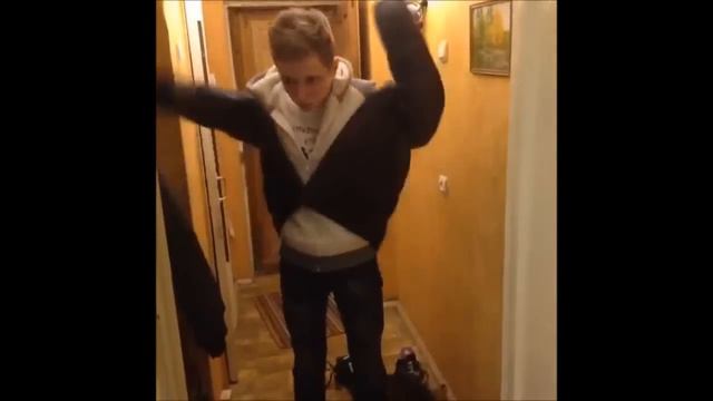 Когда пришёл домой после учебы by BobroTV смотреть онлайн