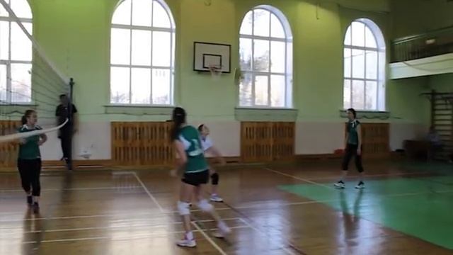 Женская волейбольная команда смотреть онлайн