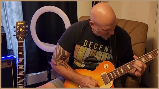 Best Budget Guitar Yet! Amazing out of the box - IYV LP Relic ILS-300D смотреть онлайн