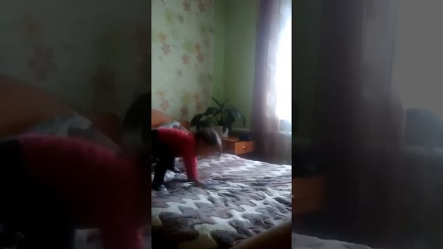 Если песенка спета под фонограмму, значит не все ещё потеряно))) смотреть онлайн