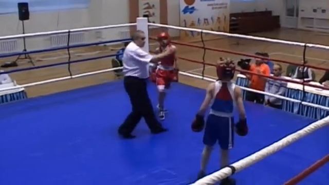 видео Южаков VS Трушкин Турнир по боксу в Увате смотреть онлайн