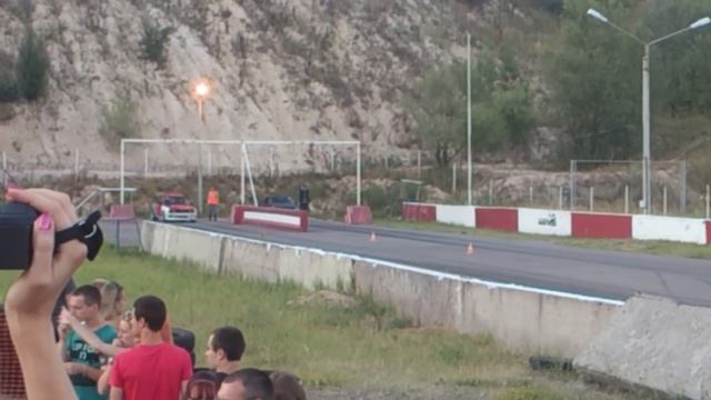 e30 vs nissan skyline с правильными кометариями Андрея смотреть онлайн