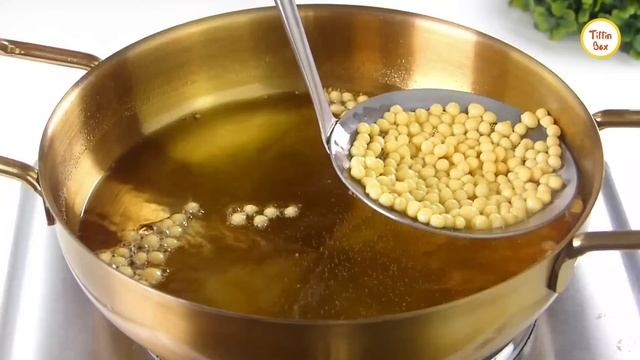 Bundi Recipe | Meethi Boondi Recipe by Tiffin Box | Bundia Recipe | Ramadan Special смотреть онлайн