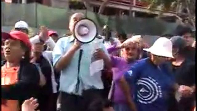 Fidel Supo protesta en casa de Salomón Lerner-Parte 2 смотреть онлайн