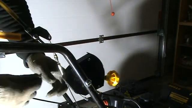 Снегоуборщик Champion ST556: сборка из коробки смотреть онлайн