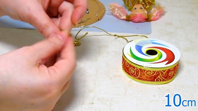 Новогодние поделки из старых игрушек. Не выбрасывайте кукол. смотреть онлайн