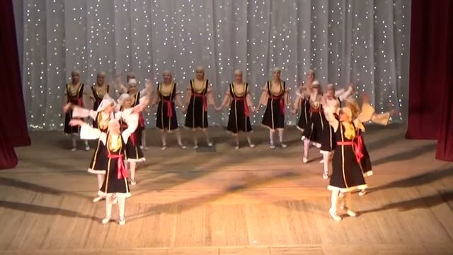 Хореографический ансамбль «Гран- Па». "Сербский танец" смотреть онлайн