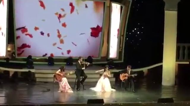 Акерке Тажибаева - Rolf Lovland "Song from the secret garden" смотреть онлайн