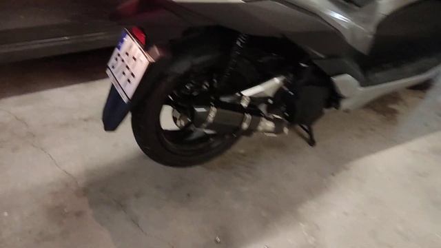 Sym Jet X 125 Fake Akrapovic Sound смотреть онлайн