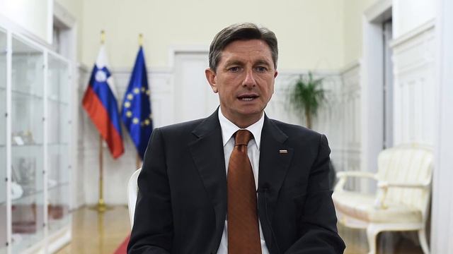 Borut Pahor o negativni oceni SV смотреть онлайн