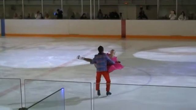 Горячий лед Васильева Ирина, Старцев Андрей показательный номер смотреть онлайн