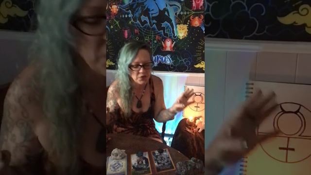 3card goddess activation ♉️?? WORK THRU YOUR FEARS ♏️ смотреть онлайн