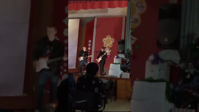 Новогоднее выступление - Лесник(Король и шут) смотреть онлайн